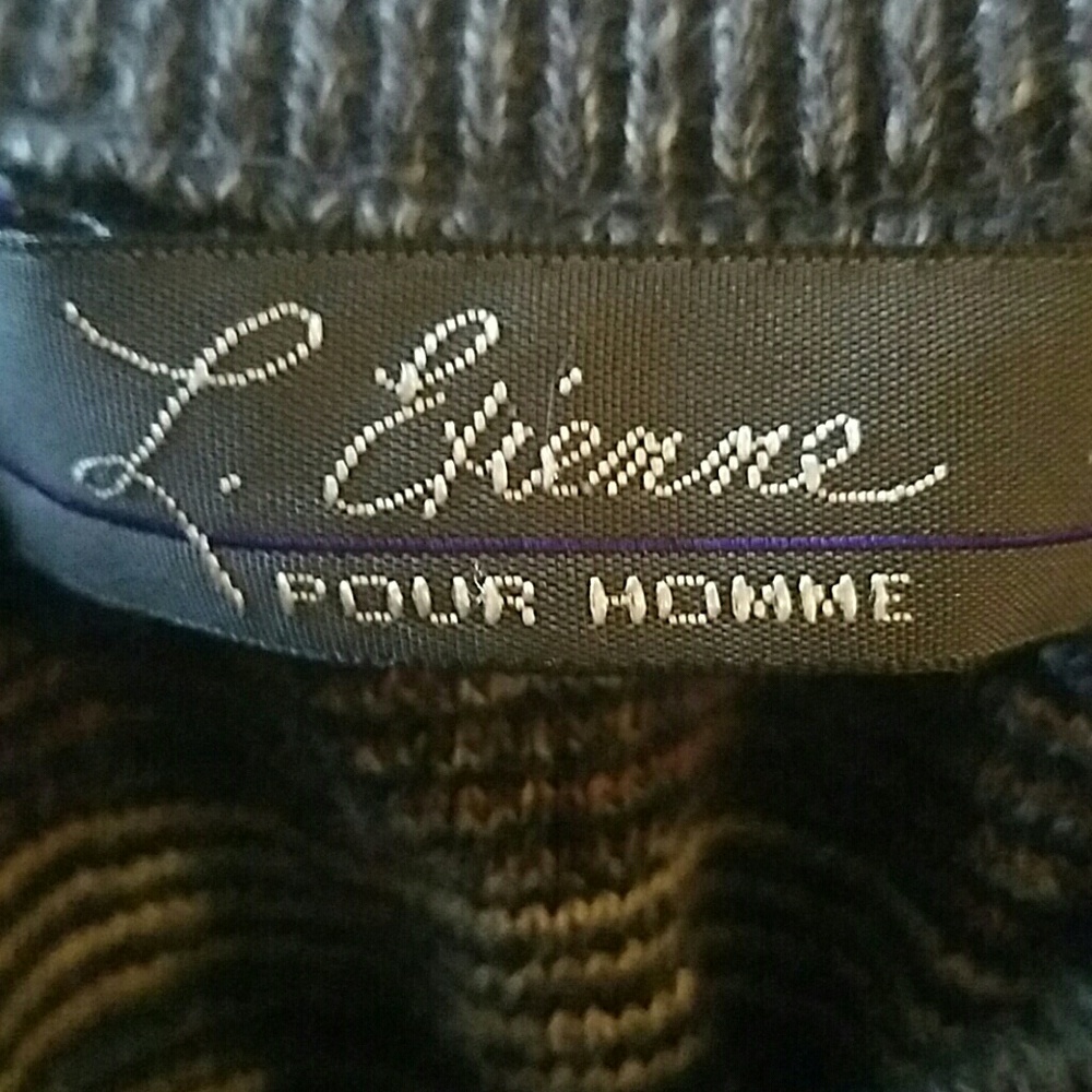 Sweater - Picture 2 of 2